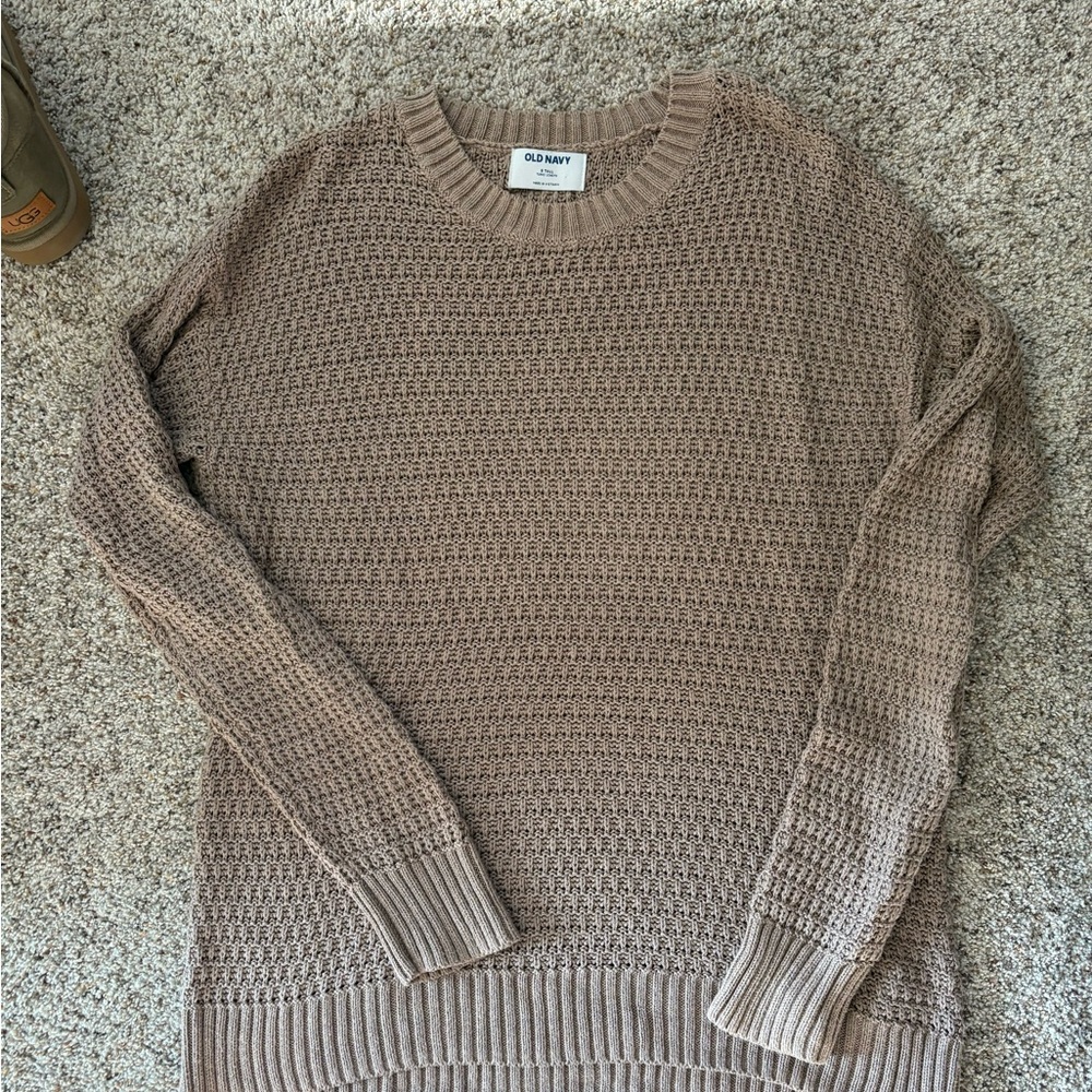 Old navy sweater